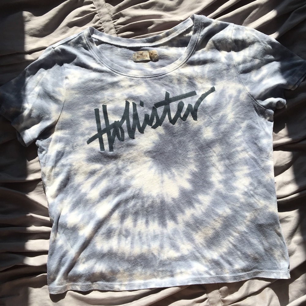 HOLLISTER TIE DYE SHIRT